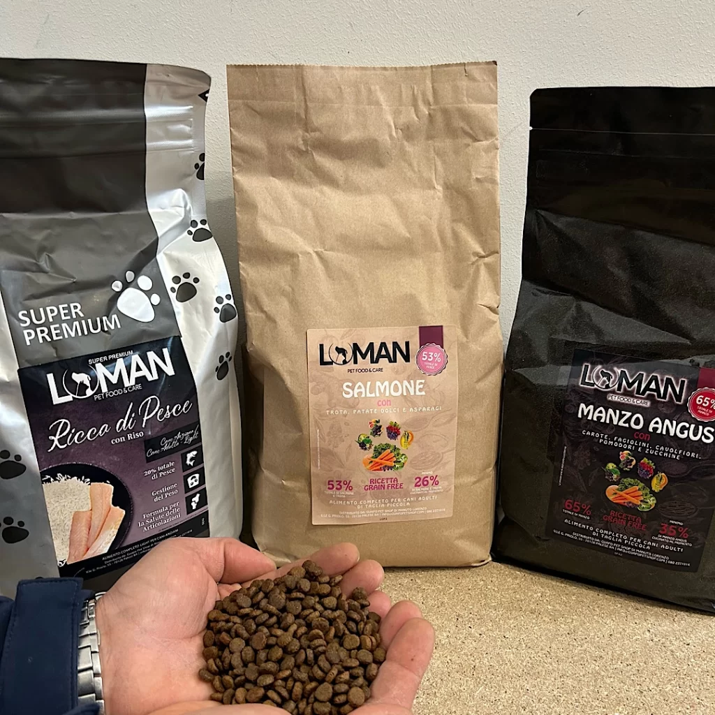 Loman croccantini alimento cani gatti cane gatto cibo ottimo migliore